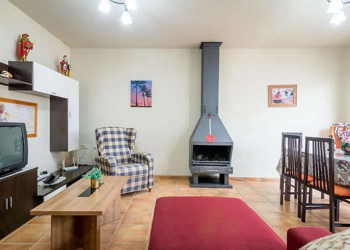 Castello Baix Tatil Evi Viladamat